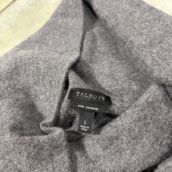 Talbots Womens Pure Cashmere Gray Turtle Neck Poncho Sz L Preppy Career Casual - Picture 5 of 9